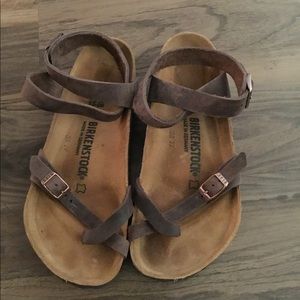 Birkenstock Shoes - Birkenstock Yara oiled leather sandals 38=7 Birkenstock Shoes - Birkenstock Yara oiled leather sandals 38=7
